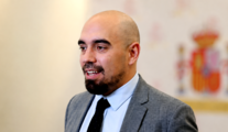 El vocal del Ministerio de Educaci&oacute;n y FP, Carlos Pe&ntilde;a, present&oacute; Fenicia.