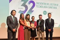 Parte del equipo de contrataci&oacute;n del INGESA liderado por el subdirector de Asuntos Generales y Econ&oacute;mico-Presupuestarios del INGESA, Javier L&oacute;pez Jerez; y la subdirectora adjunta, Yolanda Pascual; junto a Jorge Huertas, presidente de FENIN, y Pablo Crespo, secretario general de FENIN.