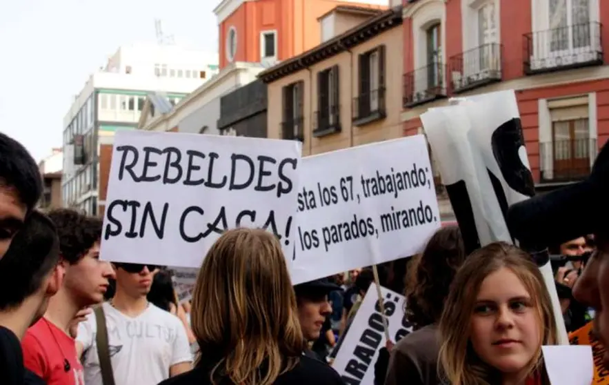 Rebeldes sin casa-La Voz de la Calle