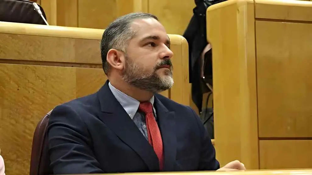 El senador Kilian S&aacute;nchez San Juan del Grupo Socialista defendiendo la sanidad p&uacute;blica en marzo de 2026
