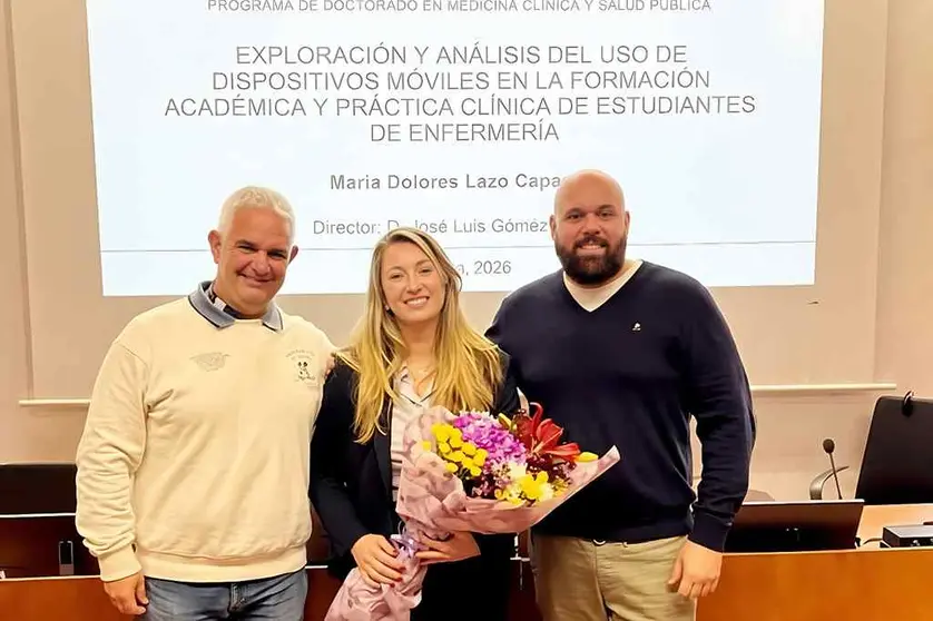 Dr. Pascual Brieba, Dra. M&ordf; Dolores Lazo y Dr. Alejandro Artero.