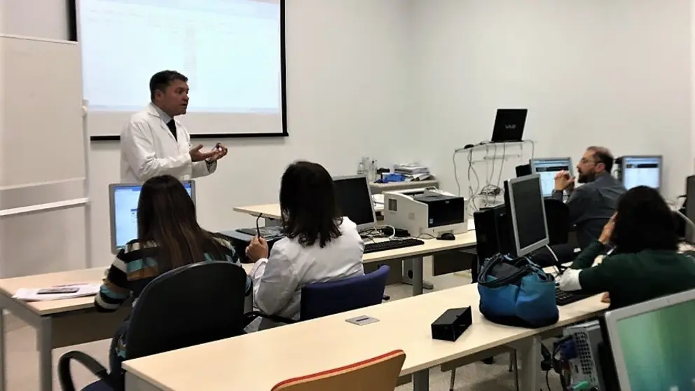 thumbnail_Curso HUCE Medicina basa en la Evidencia