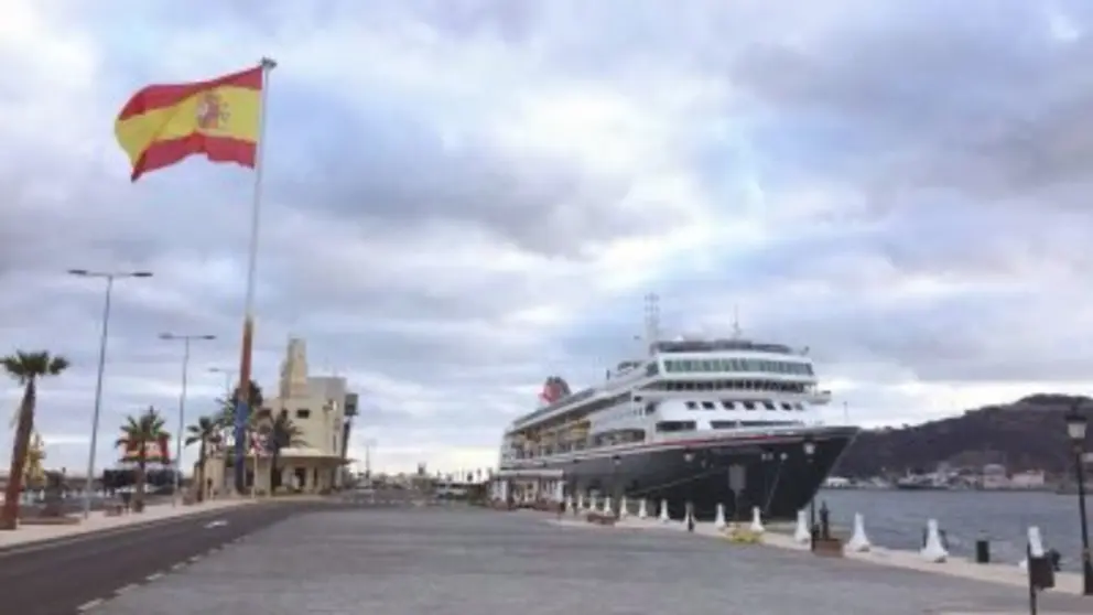 ceuta-cruceros-400x300