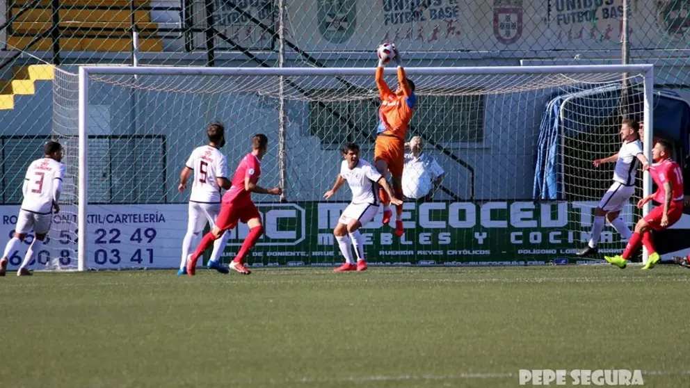 53396356_442075959863418_1429341214615797760_n - copia
