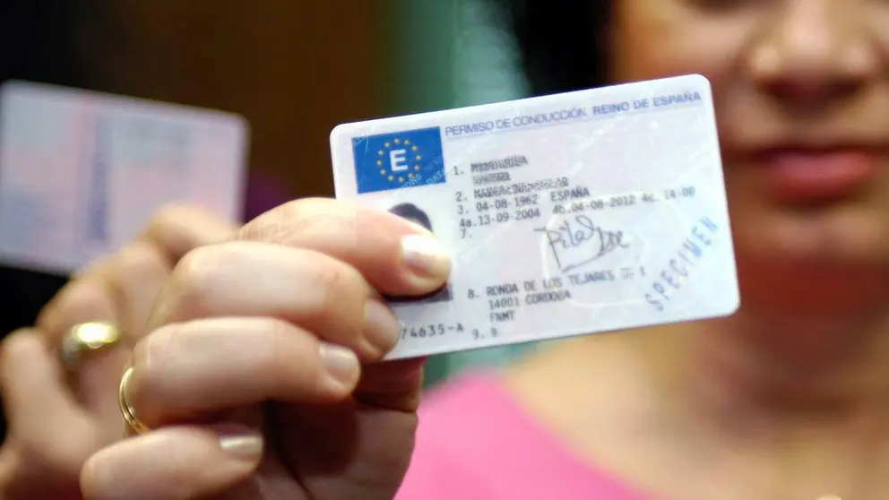 carnet-conducir-kqXB-U901108539495wvB-1248x770@El Comercio
