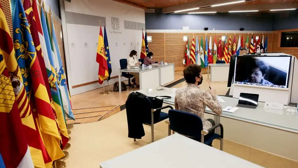 Pool Moncloa -Jos&eacute; Mar&iacute;a Cuadrado