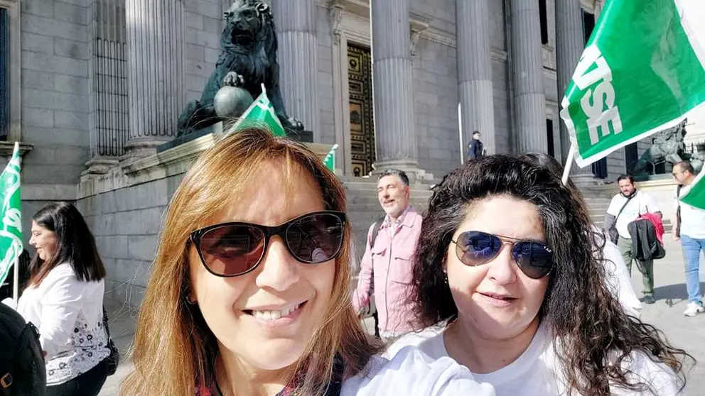 Elisabeth Mu&ntilde;oz y Carmen Saborido, secretaria general y vicesecretaria del Sindicato de Enfermer&iacute;a Ceuta