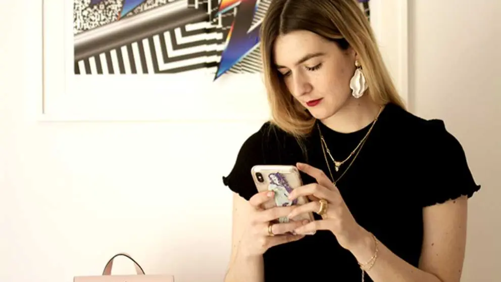 La artista Isa Muguruza, ilustradora espa&ntilde;ola, por Daniel Paramino
