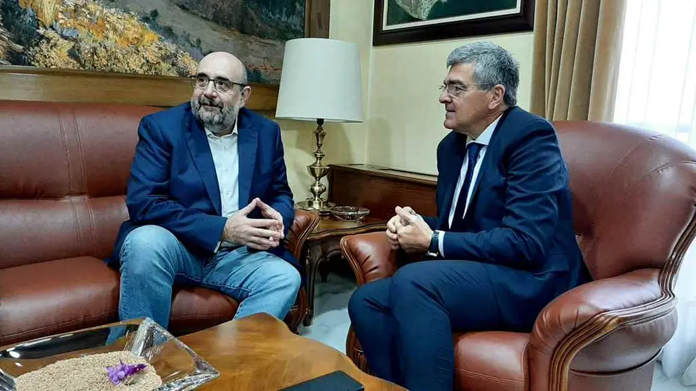 Rafael Garc&iacute;a y Miguel Borra, presidente nacional del CESIF