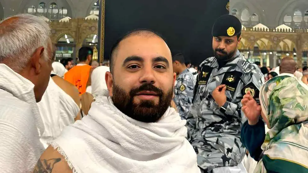 El d&iacute;a de la ca&iacute;da del r&eacute;gimen de Bashar al-&Aacute;sad, Robin se encontraba en Arabia Saudita