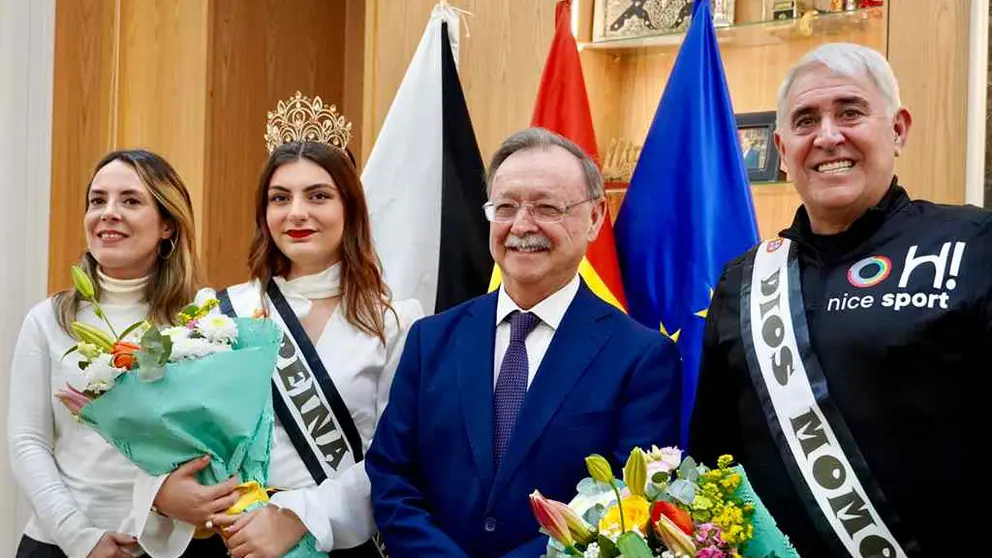 Reina del Carnaval, Julia Seglar y Dios Momo, Jos&eacute; Luis Monteoliva.