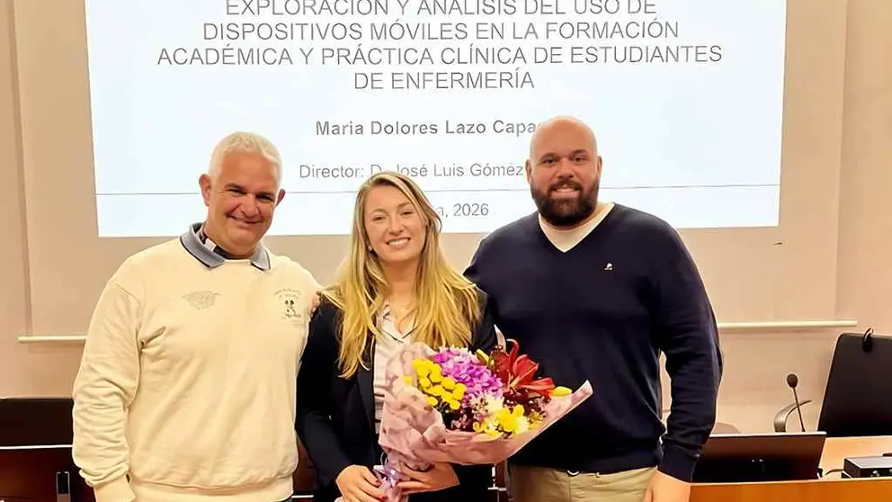 Dr. Pascual Brieba, Dra. M&ordf; Dolores Lazo y Dr. Alejandro Artero.