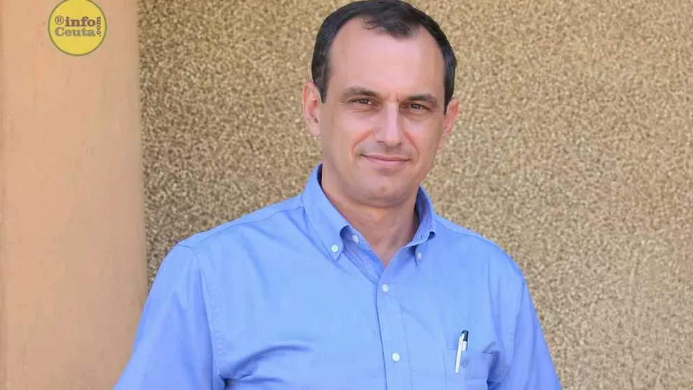Manuel Hern&aacute;ndez Peinado, coordinador del Grado en ADE de la UGR.