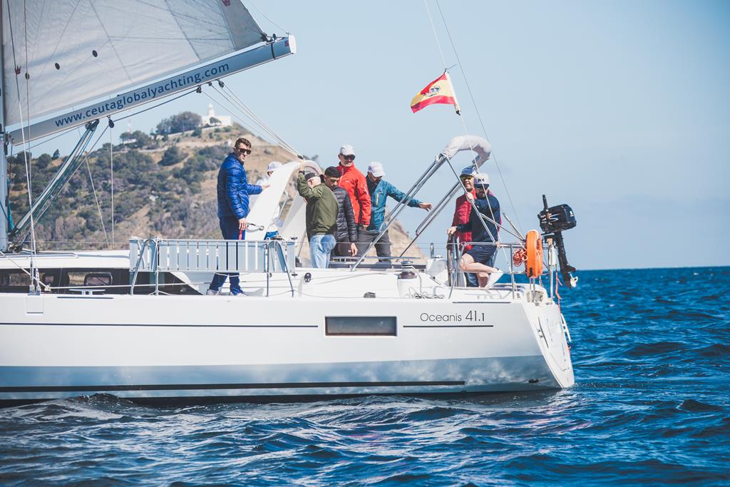 Global Yatch 