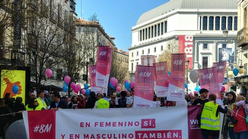 manifestacion-antifeminista-vox_4_800x450