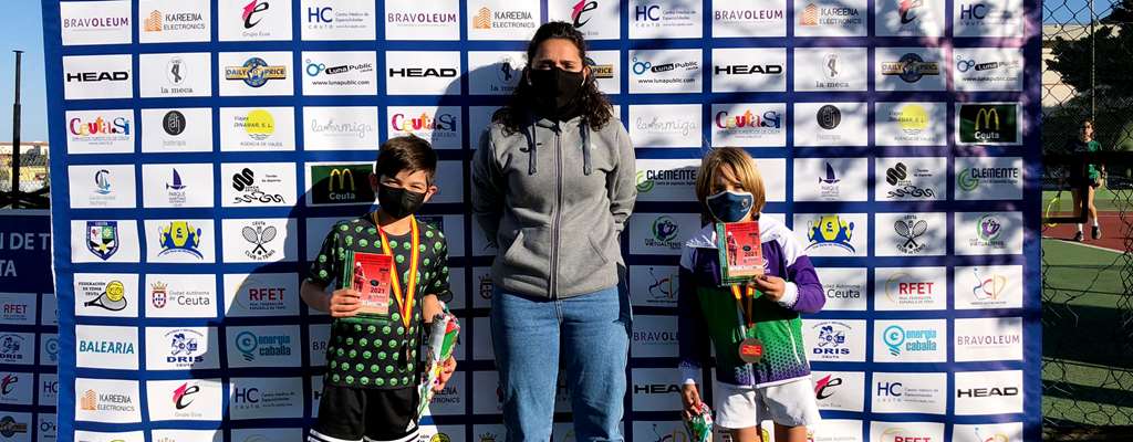 Sub-8 masculino: Alexis Soteras Mela (Loma Margarita), finalista: Jesús Marín Carrasco (Virtualtenis).