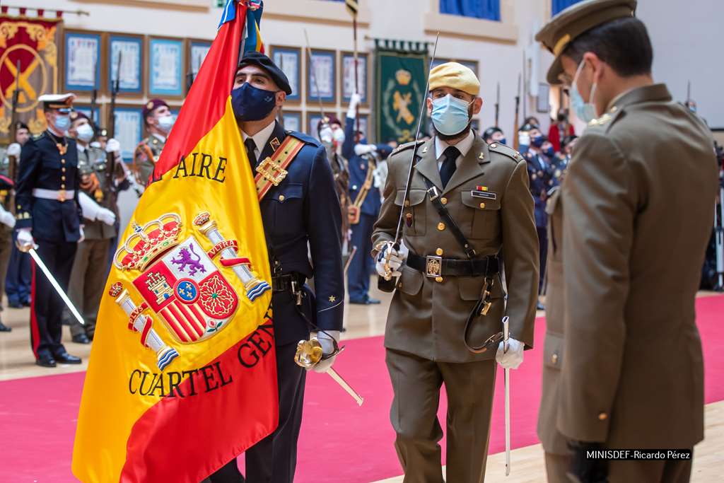 15042021-homenaje-al-personal-fallecido-por-covid-19-fotoricardo-prezmde_51116975739_o